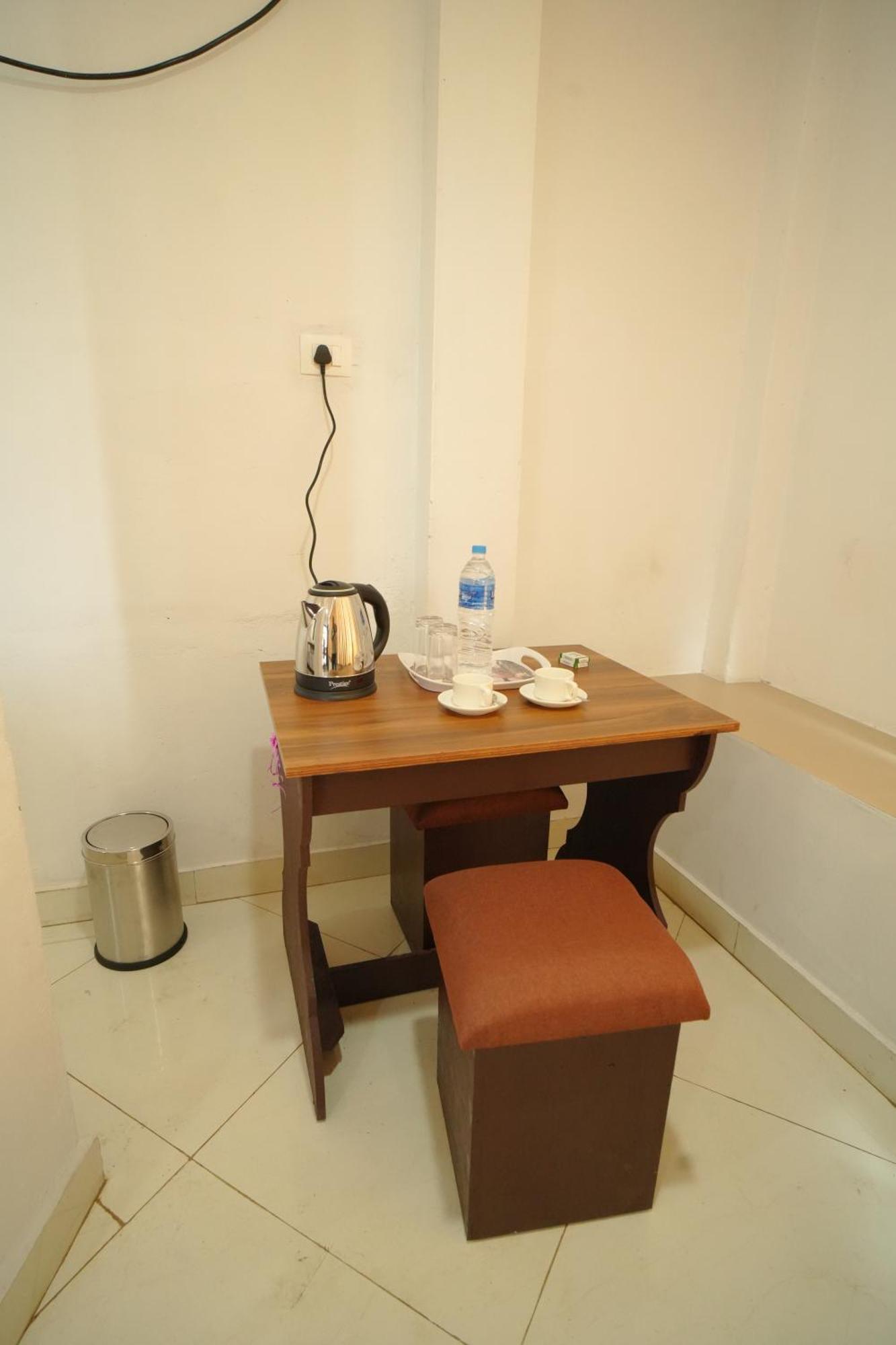 Отель Port View Residency Pvr Недумбассери Экстерьер фото