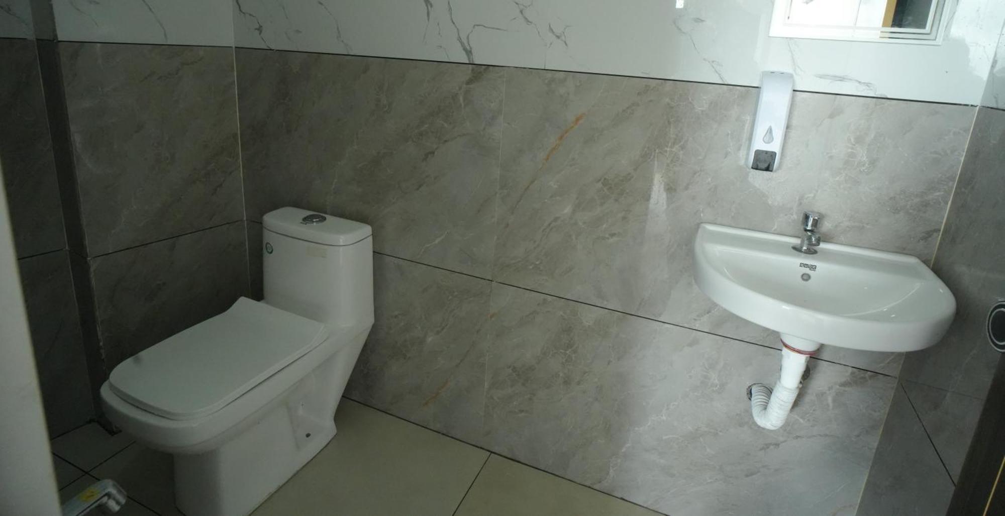 Отель Port View Residency Pvr Недумбассери Экстерьер фото